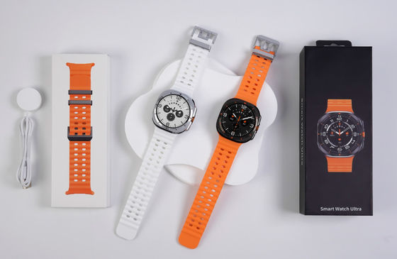 AMOLED W7 Ultra Robust Wireless Charging Smart Watch 3D Menu Ai Dail وظيفة SOS